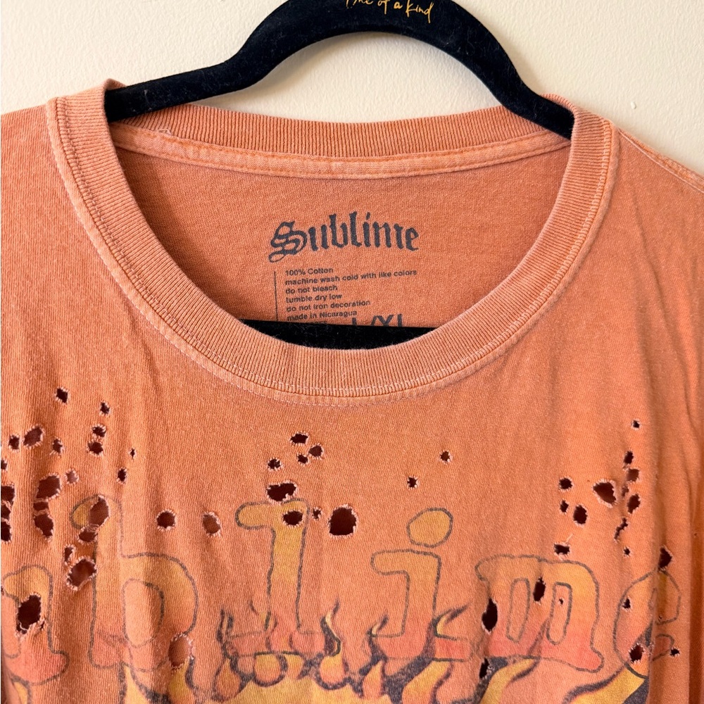 Urban Outfitters ‘Sublime’ Distressed Graphic Tee - Picture 3 of 4